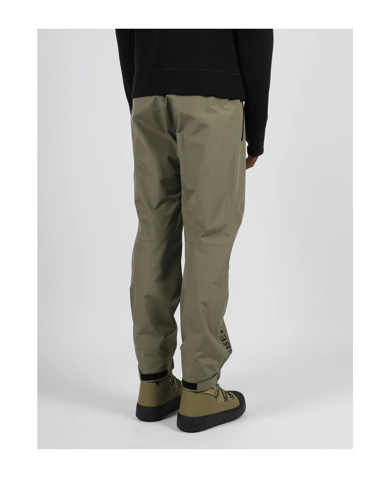 Gore-tex Trousers Gore-tex Trousers -Italist Clothing Sale 1ed17b964879a98937baaa2a1b2fe720