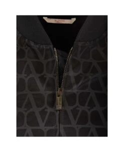 Valentino Garavani Bomber Jacket With Toile Iconographe Print 4 Valentino Garavani Bomber Jacket With Toile Iconographe Print -Italist Clothing Sale 2cf9fc465b7bc62df465a64628e0854e