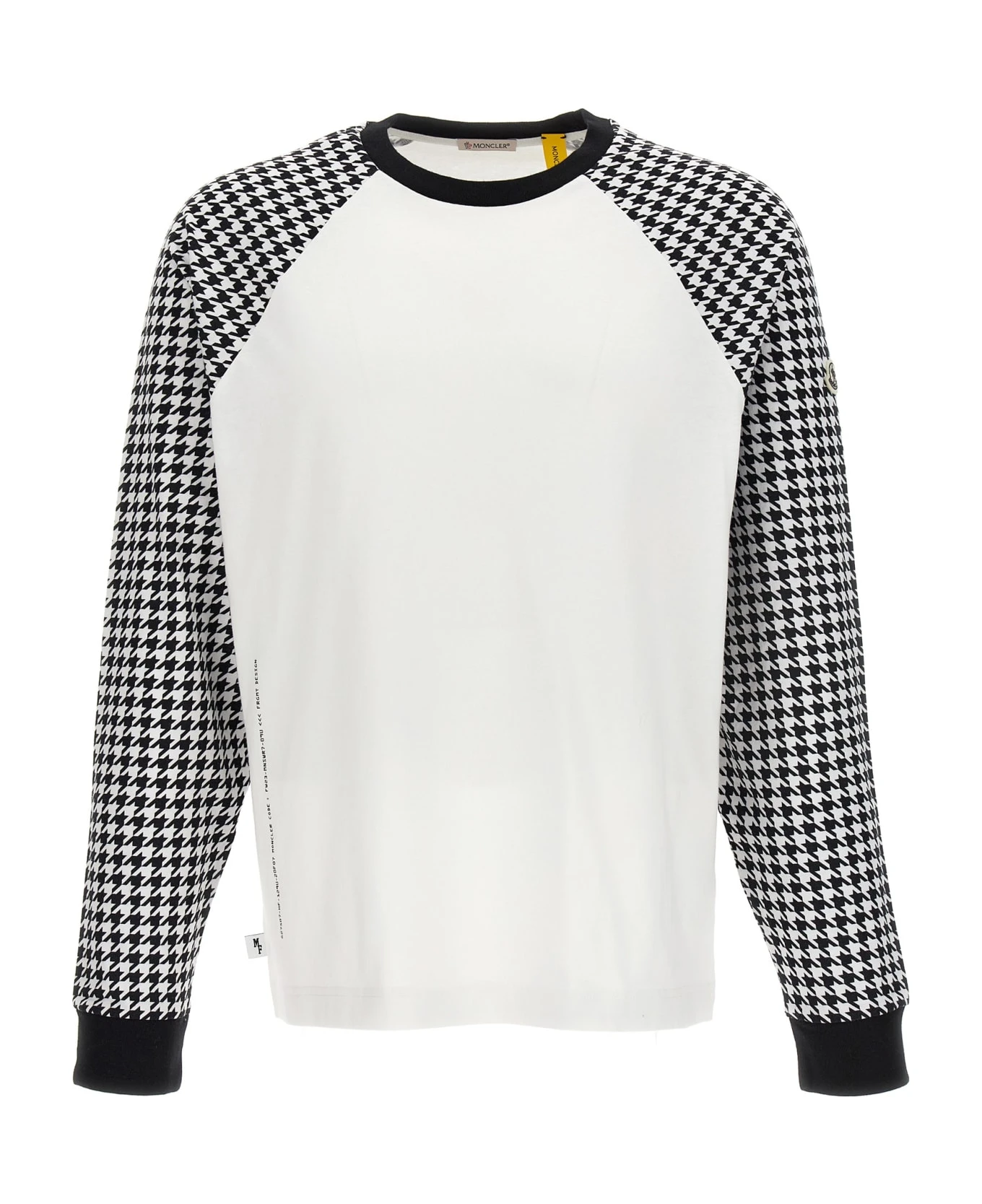 T-shirt Moncler Genius X Fragment T-shirt Moncler Genius X Fragment -Italist Clothing Sale 667323c18b85c73d764954d8bf917d4e