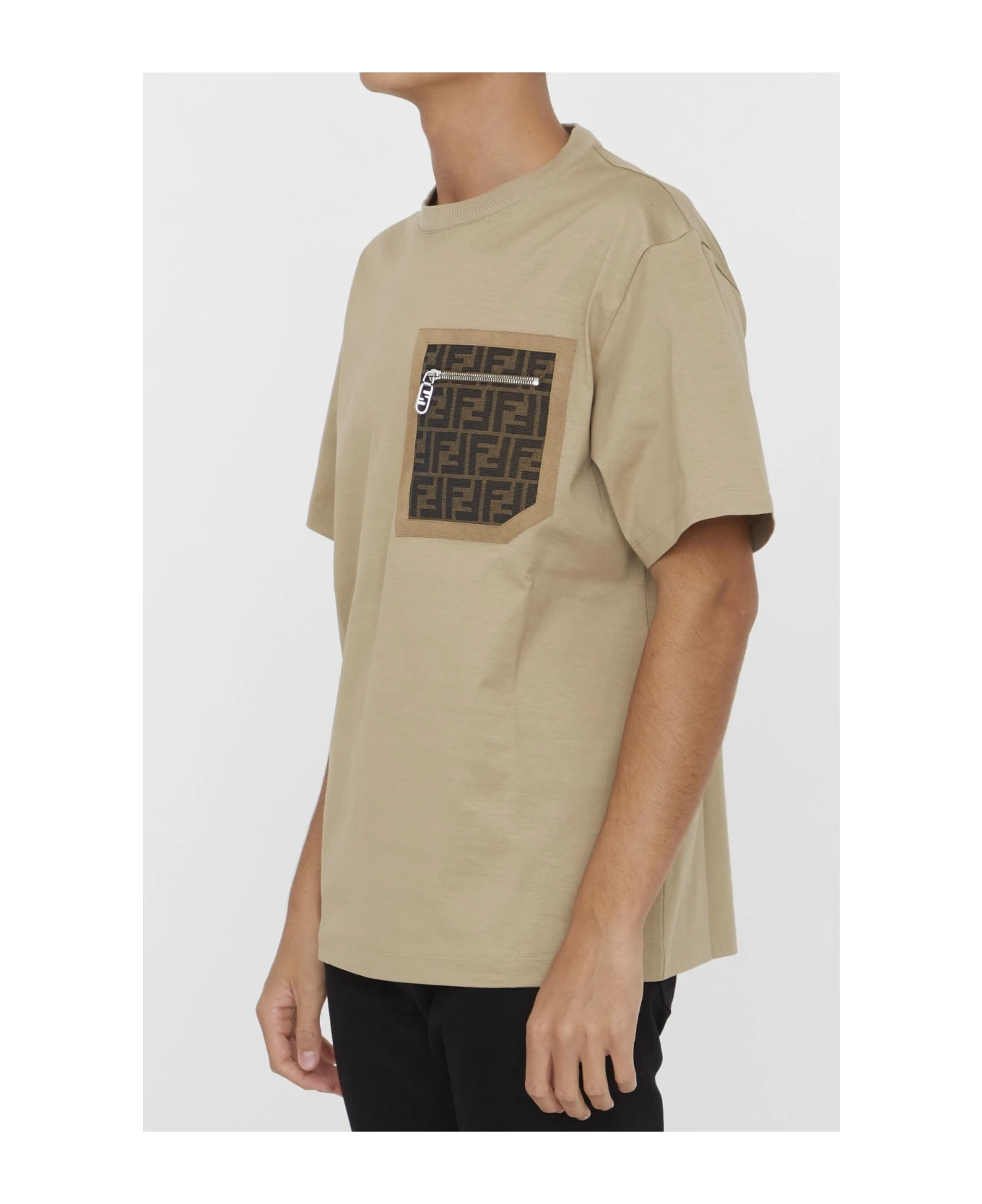 Beige Jersey T-shirt FENDI Beige Jersey T-shirt -Italist Clothing Sale b1bcb75d13092c30016935876dd57bf5