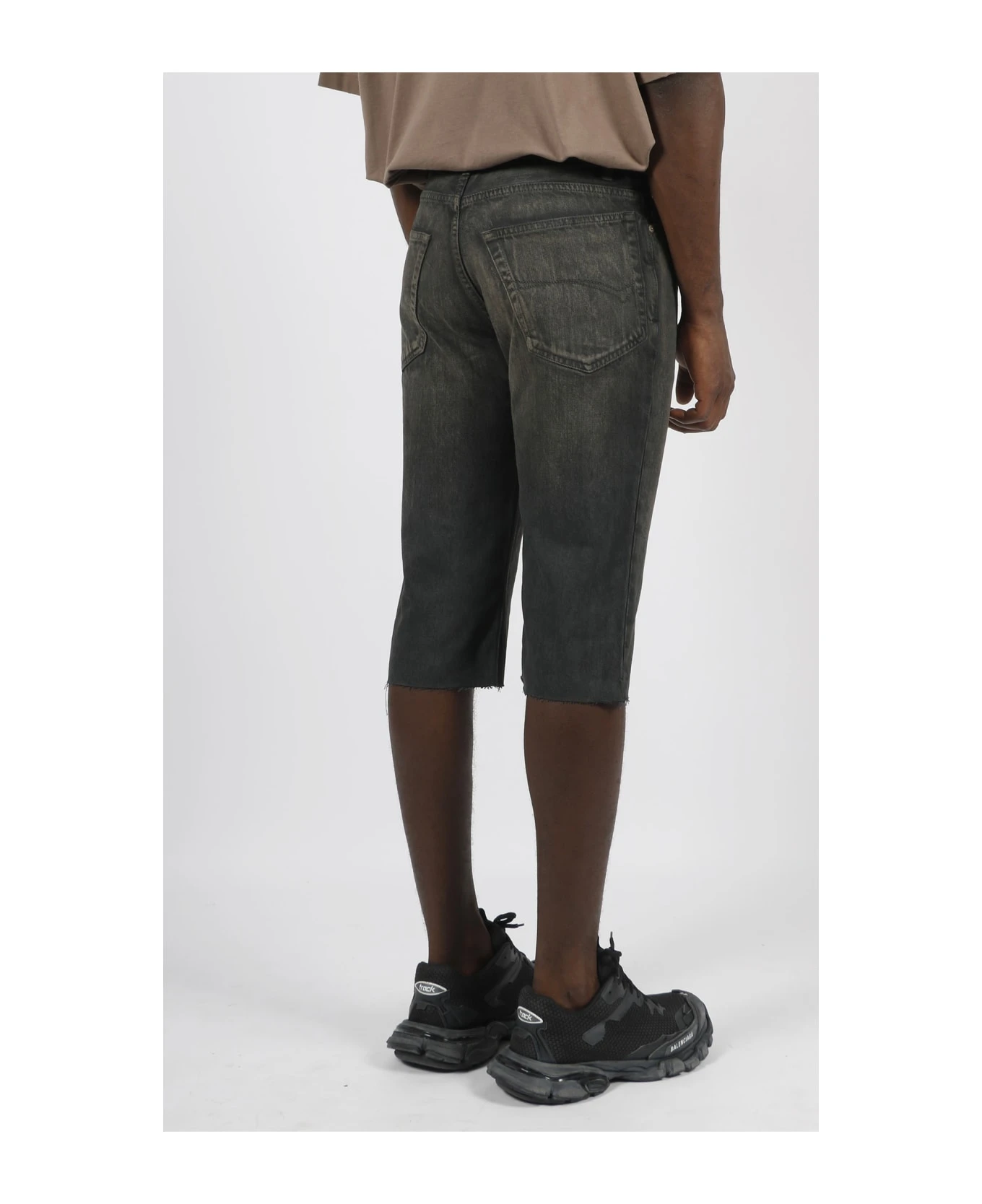 Slim Shorts Balenciaga Slim Shorts -Italist Clothing Sale b253cac5e728f2458faad8bf8be0e6ef