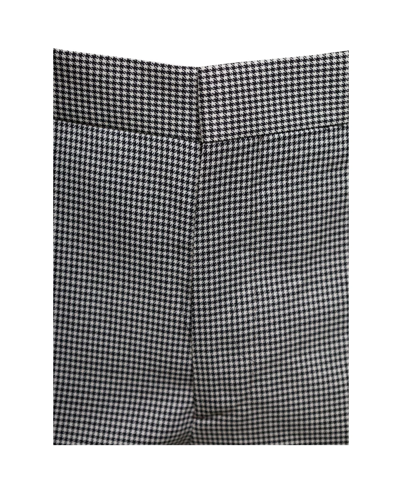Grey Cigarette Pants With Houndstooth Pattern In Wool Man Alexander McQueen Grey Cigarette Pants With Houndstooth Pattern In Wool Man -Italist Clothing Sale d2f83d41fa5f6fa10d011725fca5a6ba